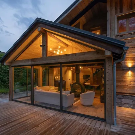 Chalet Eden Spacieux Vues Jacuzzi Cheminee Bbq Chamonix
